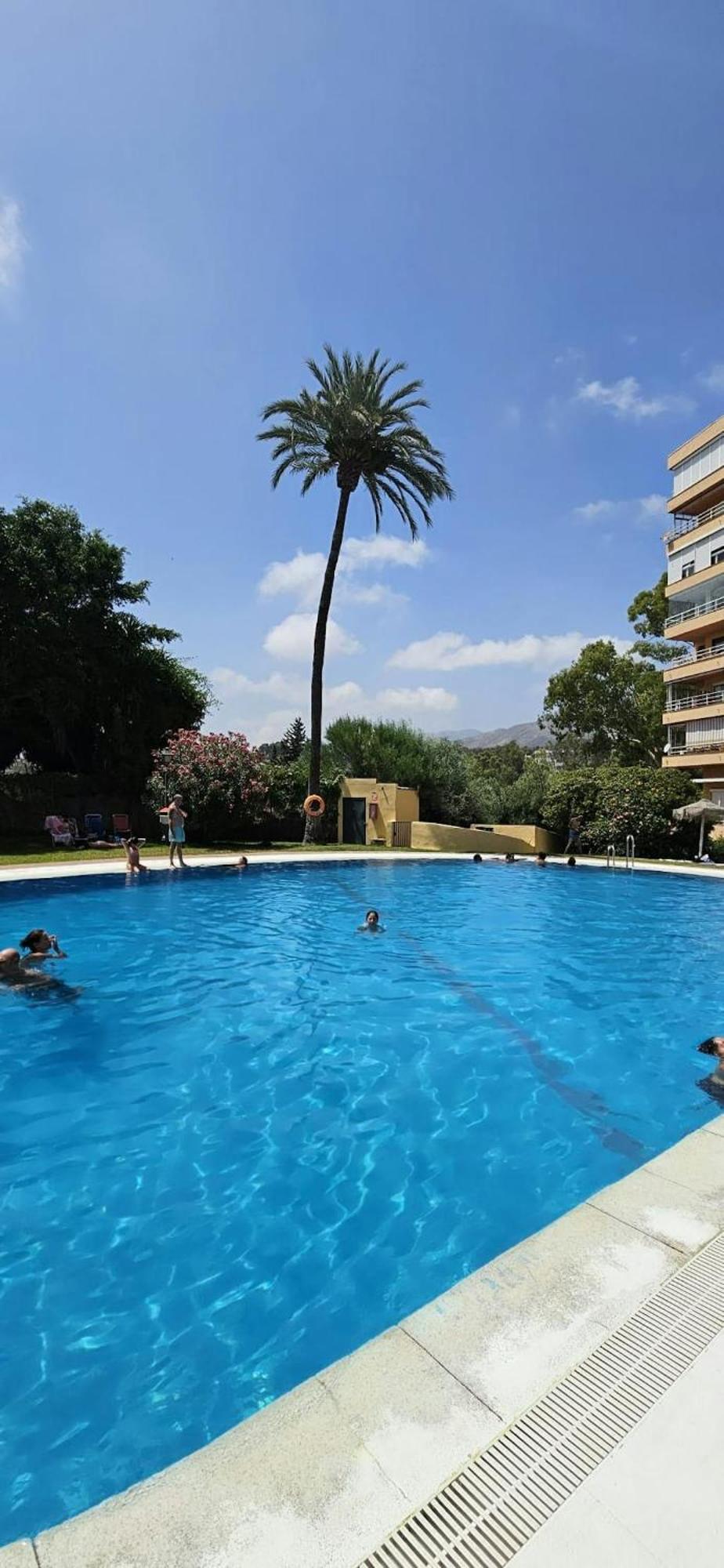 Moderno Estudio En Torremolinos Bagian luar foto